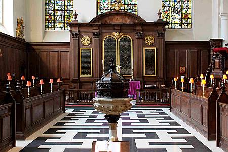 St Vedast Foster Lane - The Choir